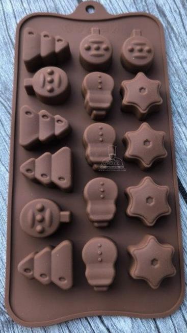 16  CAVITY CHRISTMAS SILICONE MOULD