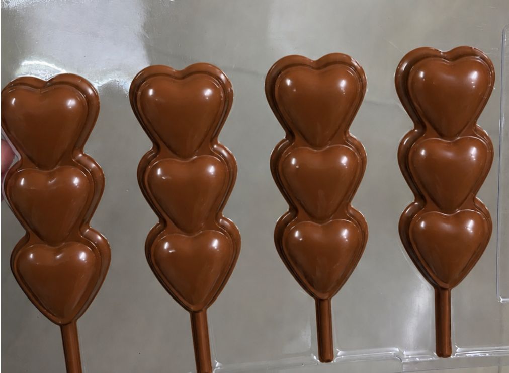 4 CAVITY THREE HEART LOLIPOP PVC MOULD