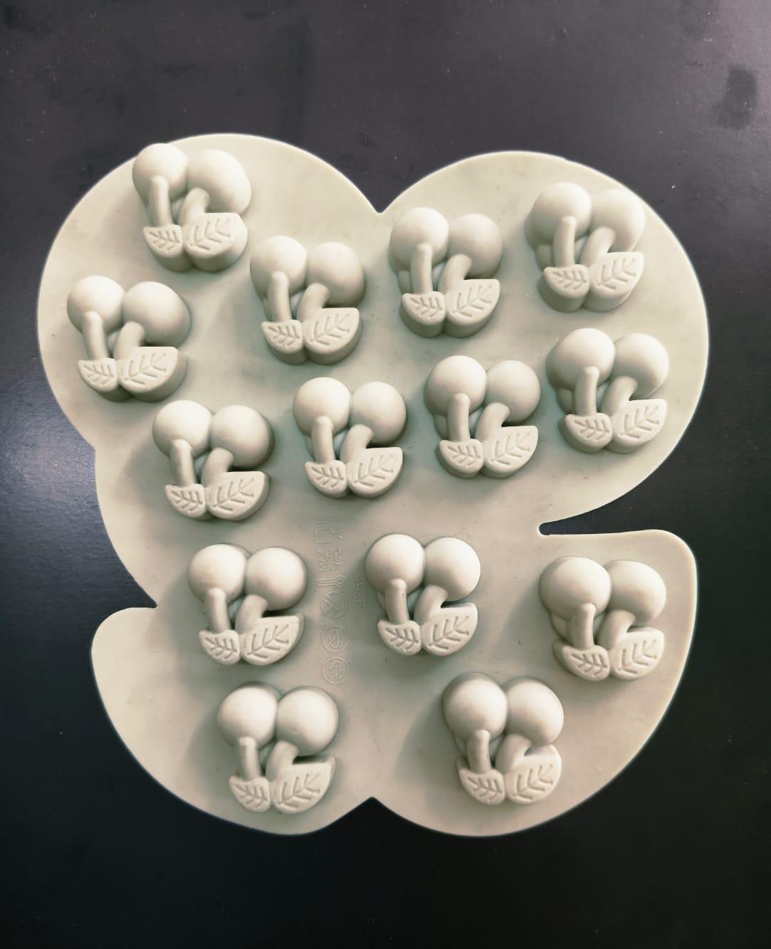 14 cavity cherry silicon mould