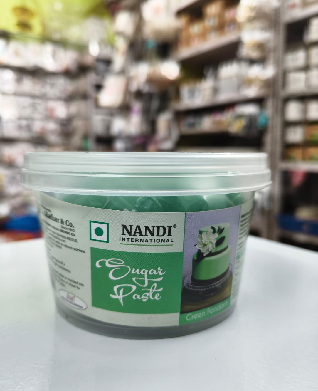 FONDANT GREEN 250GM (NANDI)