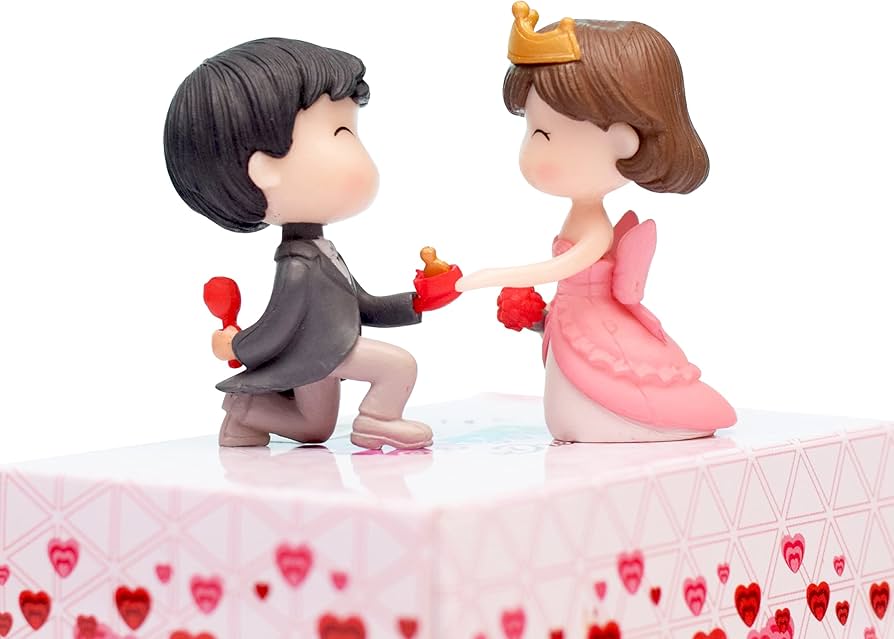 PROPOSING CUTE COUPLE CAKE TOPPER