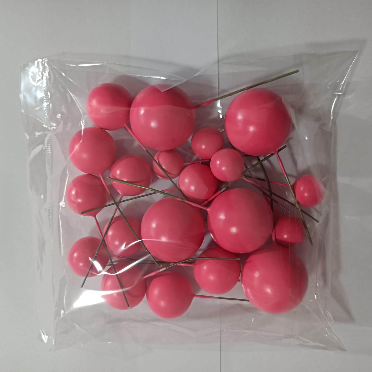 FUCHSIA PINK FAUX BALL