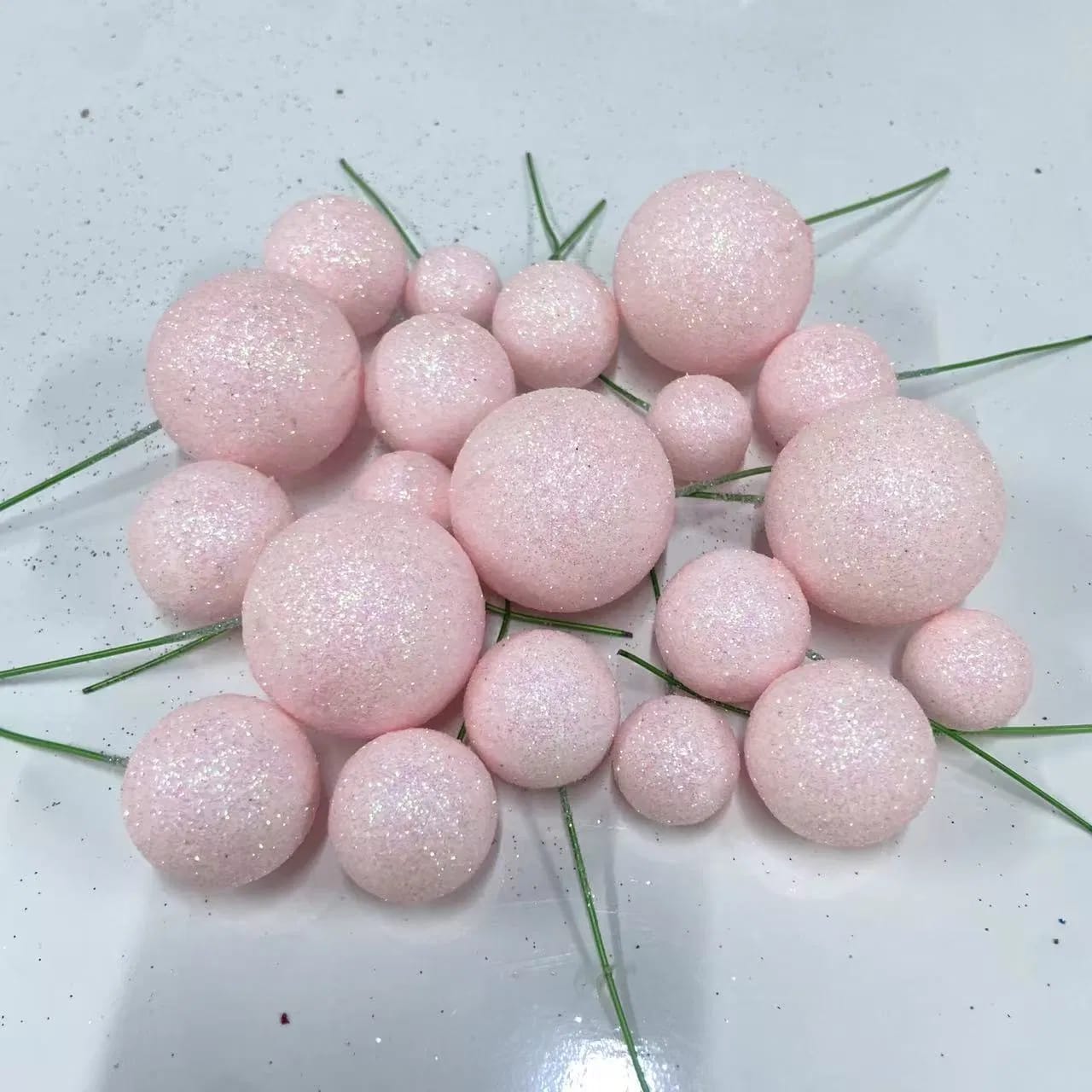 GLITTER PINK FAUX BALL