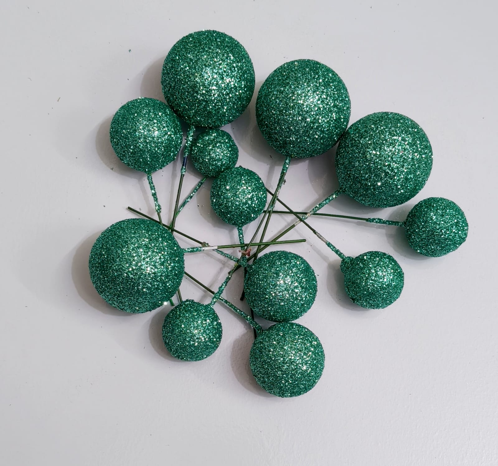 GLITTER GREEN FAUX BALL