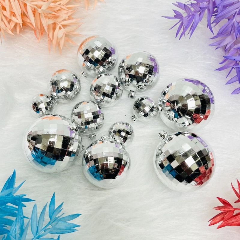 SILVER DISCO FAUX BALL
