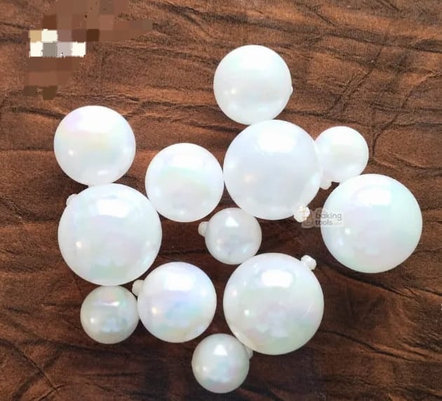 TRANSPARENT WHITE FAUX BALL