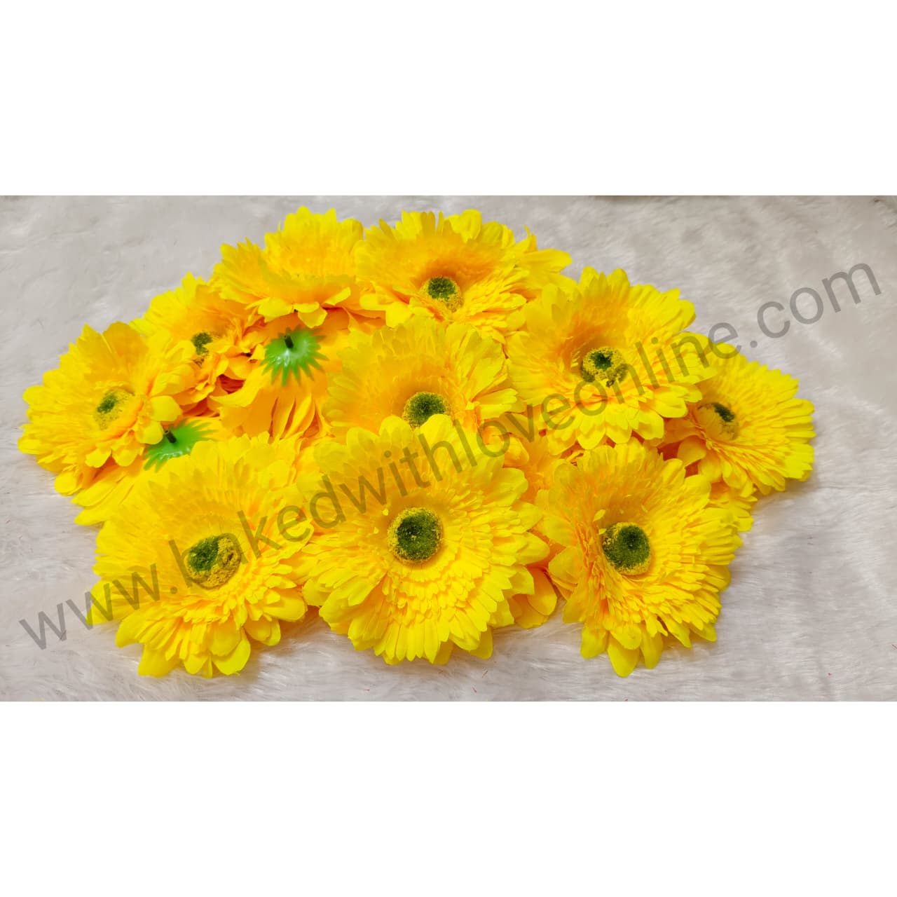 YELLOW GERBERA DAISY FLOWER