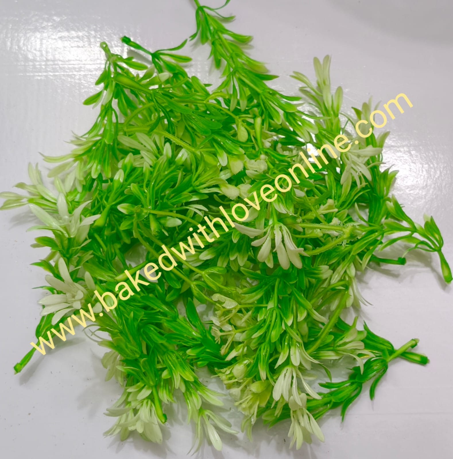 GREEN LEAF